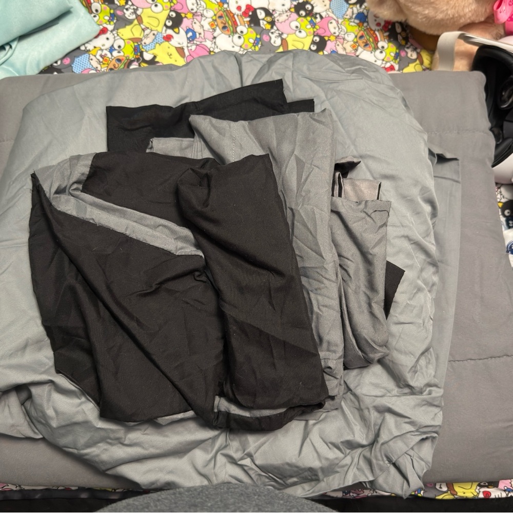 Black and Gray Queen Size Sheet Set
